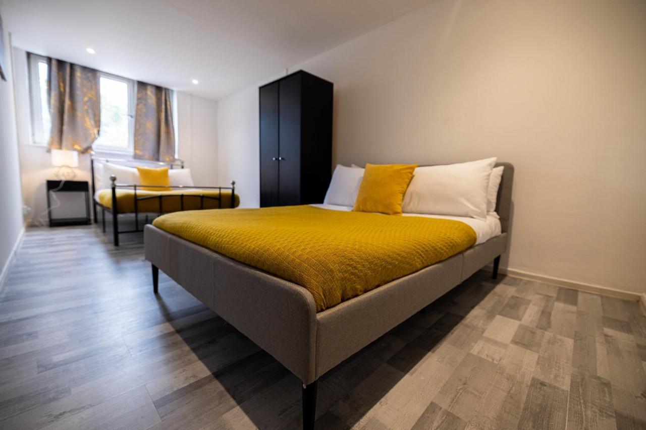 3 Bedrooms-8guests-babycot-15mintopepys-freeparkg Appartamento *